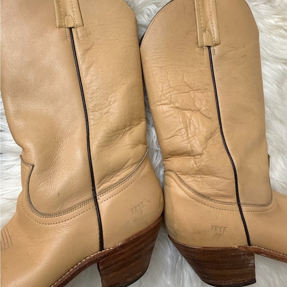 VTG Frye 2308 Western Cowboy Boots Beige Cream Tan size 9.5 Made In USA - Picture 4 of 11